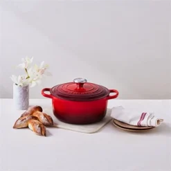 Le Creuset Cocotte Fonte Rond 20 Cm Cerise -Cuisine Boutique 213211 4 2 Cocotte fonte rond 20 cm cerise Le Creuset