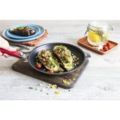 Poêle Revêtue Mutine 28 Cm Sans Manche -Cuisine Boutique 27127 2 2 Poele revetue Mutine 28 cm sans manche Cristel