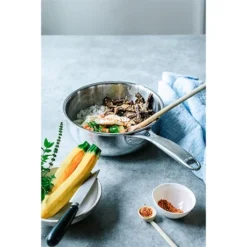 Cuisine Boutique -Cuisine Boutique 274061 1 3 Casserole inox Castel Pro 18 cm Cristel