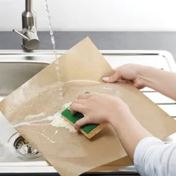 Feuille De Protection Pour Four Anti-adhérente Et Réutilisable -Cuisine Boutique 30011 4 6 Feuille de protection pour four anti adherente et reutilisable Mathon