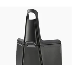 Joseph Joseph Planche à Découper Pliable Chop2pot Plus Noire -Cuisine Boutique 450021 2 1 Planche a decouper pliable Chop2pot Plus noire Joseph Joseph