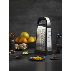 Microplane Râpe Multiface Elite 5-en-1 -Cuisine Boutique 478024 3 2 Rape multiface Elite 5 en 1 Microplane