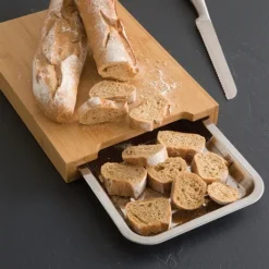 Planche à Découper Bambou 34 Cm Avec Bac Amovible Inox 9 Planche à Découper Bambou 34 Cm Avec Bac Amovible Inox -Cuisine Boutique 481016 4 4 Planche a decouper bambou 34 cm avec bac amovible inox Mathon