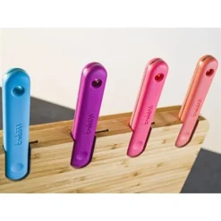 Bloc De 4 Couteaux Et Planche à Découper 9 Bloc De 4 Couteaux Et Planche à Découper -Cuisine Boutique 489000 4 1 Bloc de 4 couteaux et planche a decouper Trebonn