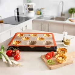 Plaque De 8 Empreintes à Briochettes -Cuisine Boutique 512242 2 3 Plaque de 8 empreintes a briochettes Silpat