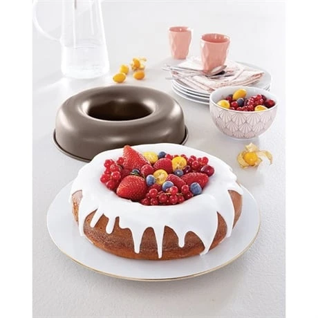 Moule à Savarin Ou Couronne Acier Revêtu Anti-adhérent 24 Cm 1 Moule à Savarin Ou Couronne Acier Revêtu Anti-adhérent 24 Cm
