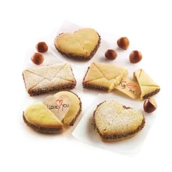 Silikomart Kit De Biscuits à Message Forme Enveloppe -Cuisine Boutique 560002 2 3 Kit de biscuits a message forme enveloppe Silikomart