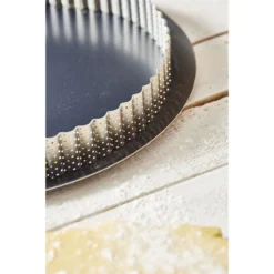 De Buyer Cercle à Tarte Perforé Cannelé Acier Inoxydable 32 Cm 7 De Buyer Cercle à Tarte Perforé Cannelé Acier Inoxydable 32 Cm -Cuisine Boutique 573030 3 2 Cercle a tarte perfore cannele acier inoxydable 32 cm De Buyer