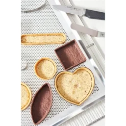 Plaque à Pâtisserie Micro-perforée Professionnelle En Aluminium 40 Cm 7 Plaque à Pâtisserie Micro-perforée Professionnelle En Aluminium 40 Cm -Cuisine Boutique 59000 3 3 Plaque a patisserie micro perforee professionnelle en aluminium 40 cm Mathon