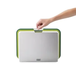 Joseph Joseph Set De 3 Planches à Découper Avec Support Vert -Cuisine Boutique 653013 4 2 Set de 3 planches a decouper avec support vert Joseph Joseph